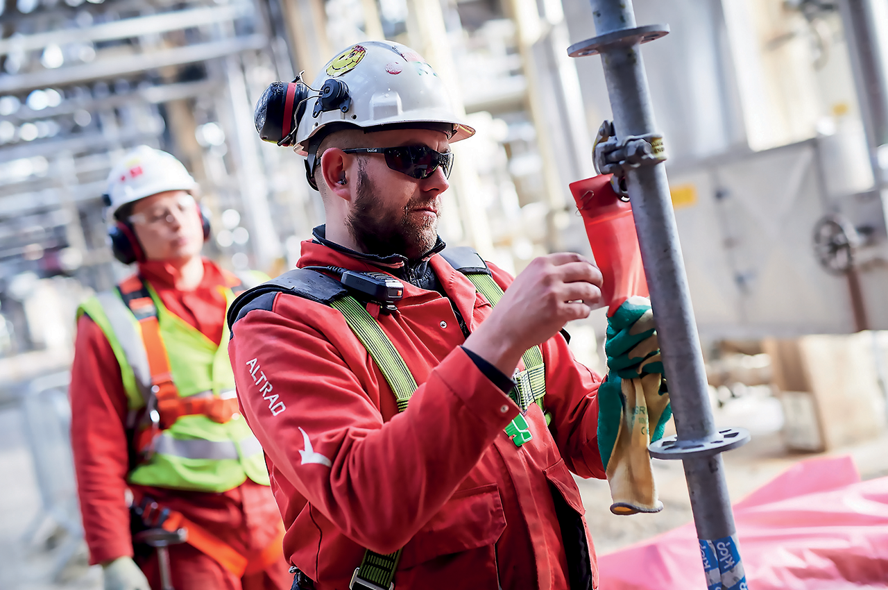 Safety_1280x850